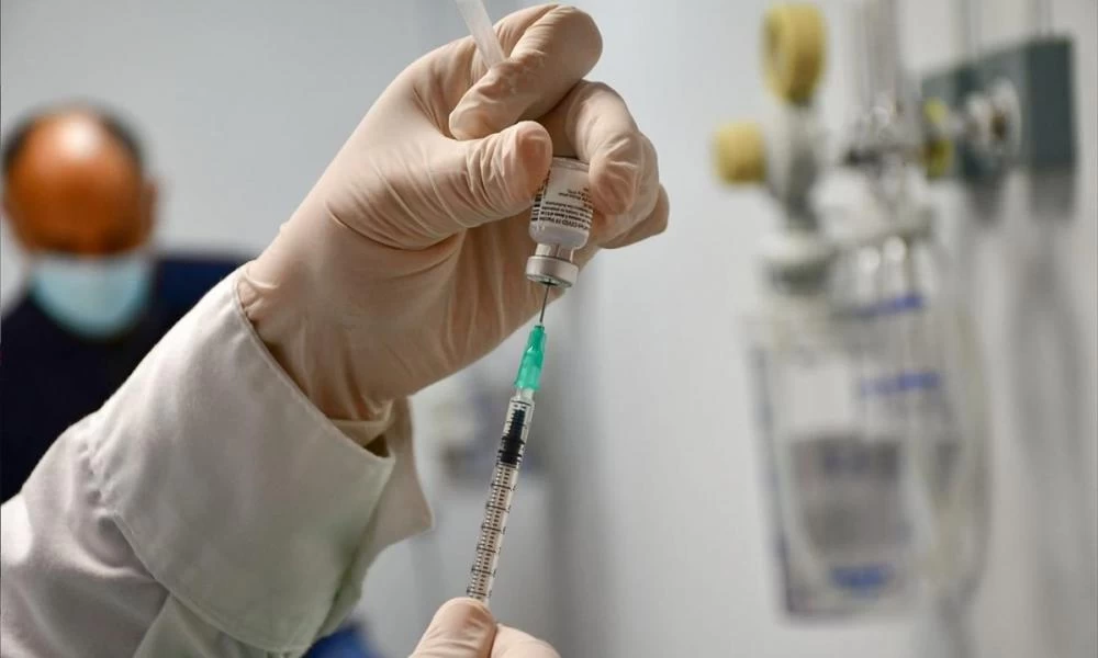 Στις 20 του μήνα ξεκινάει η λειτουργία των εμβολιαστικών κέντρων